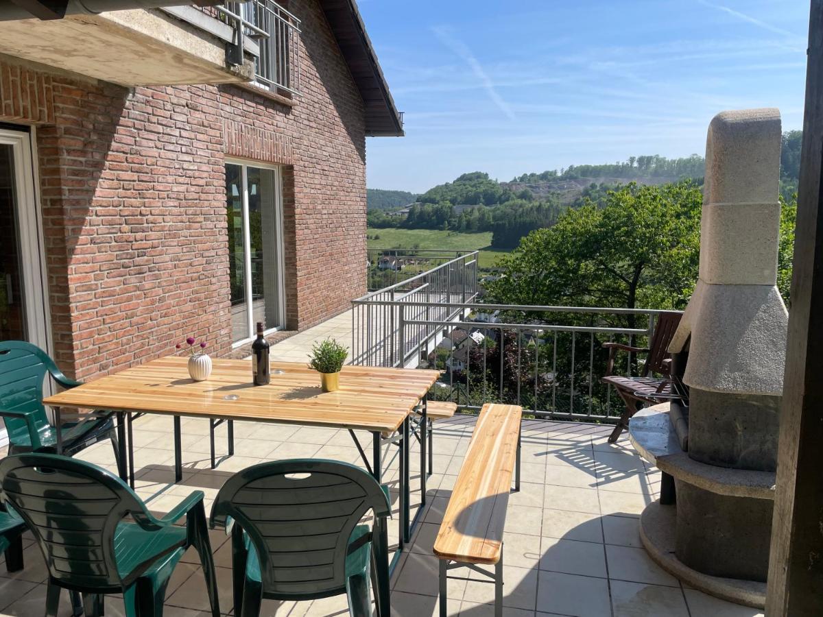 Ferienwohnung Traumhaus Am Wald 1 Weiersbach Exterior foto